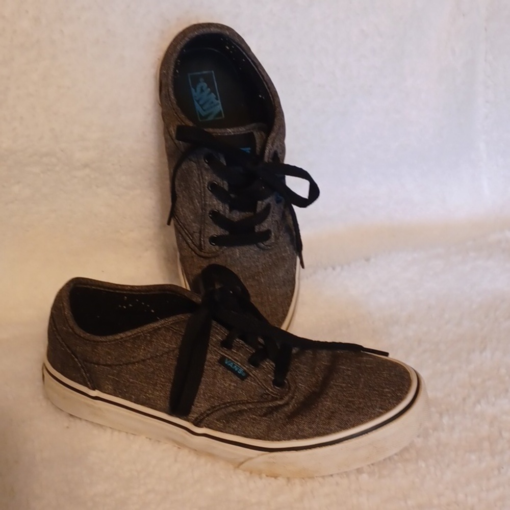 Vans Off The Wall shoes youth size 5.5